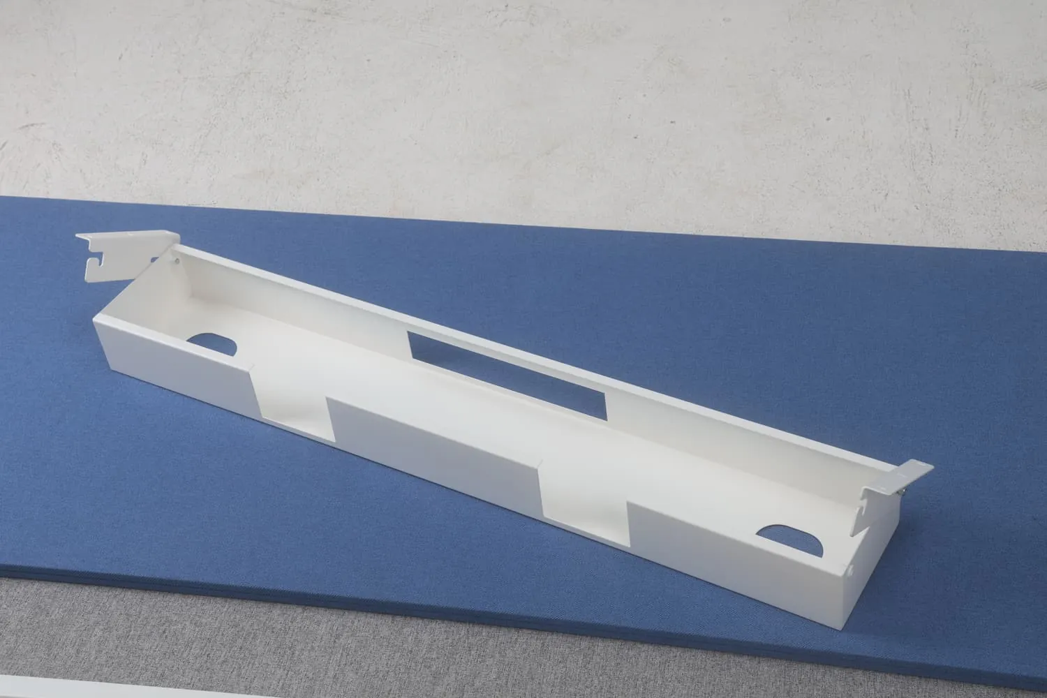 XC76 Cable Tray Blue Background Detailed Area Display